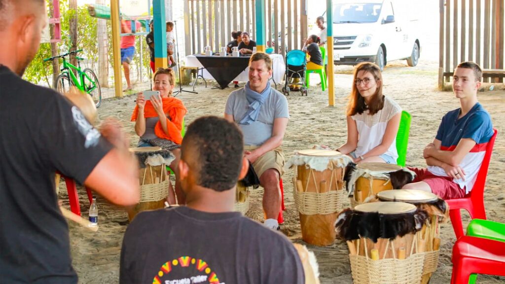 rs=w_2320,h_1303 (1)-min